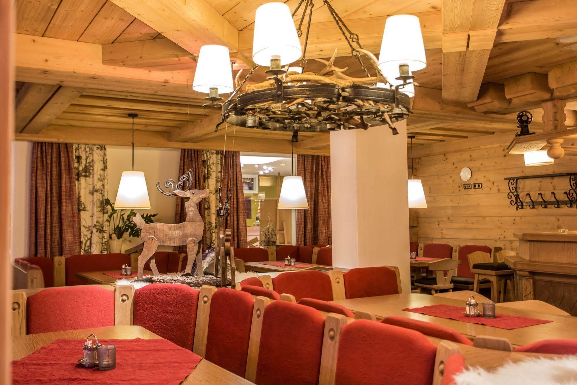Hotel Bacher Asitzstubn レオガング エクステリア 写真