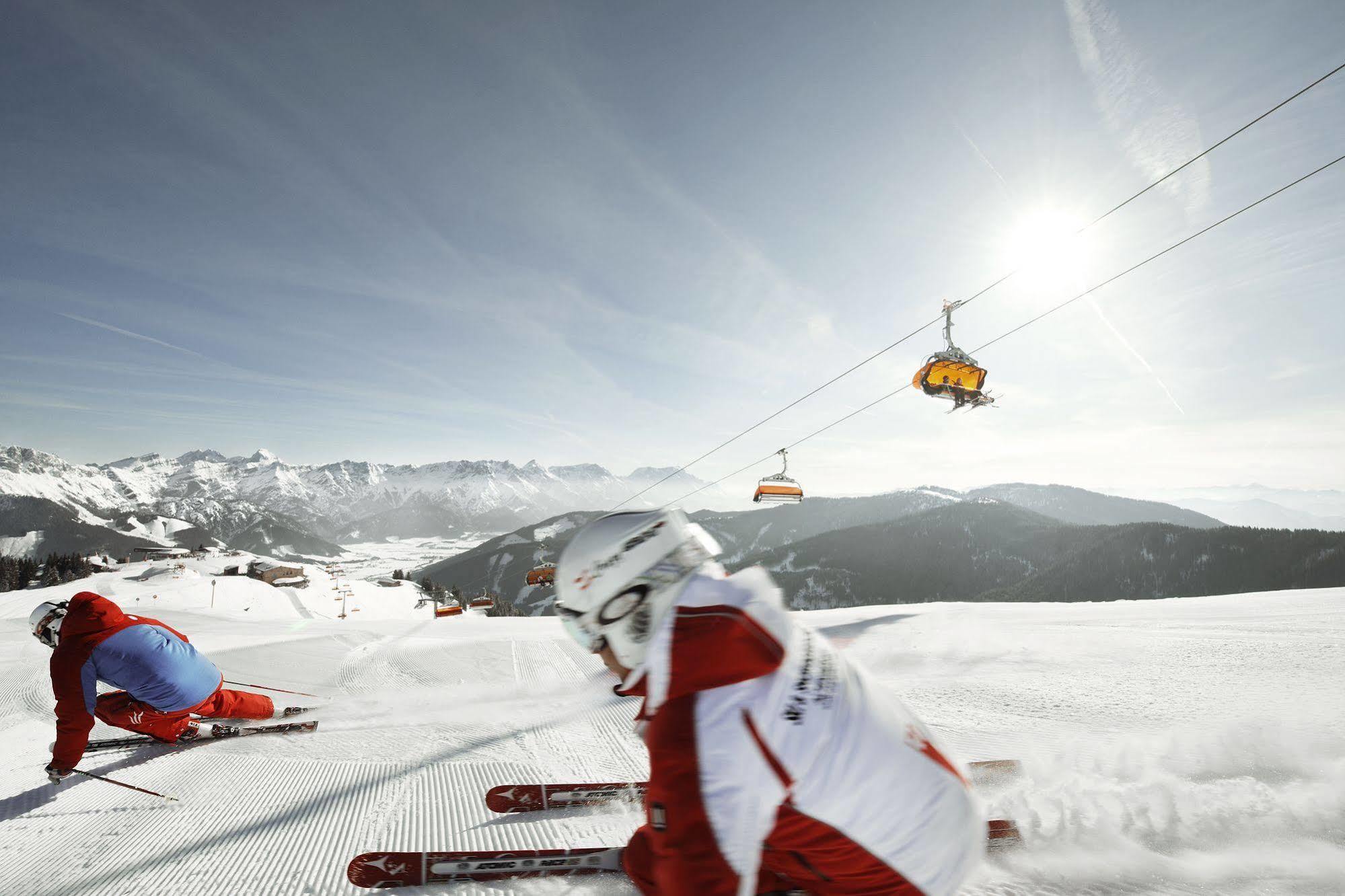Hotel Bacher Asitzstubn レオガング エクステリア 写真