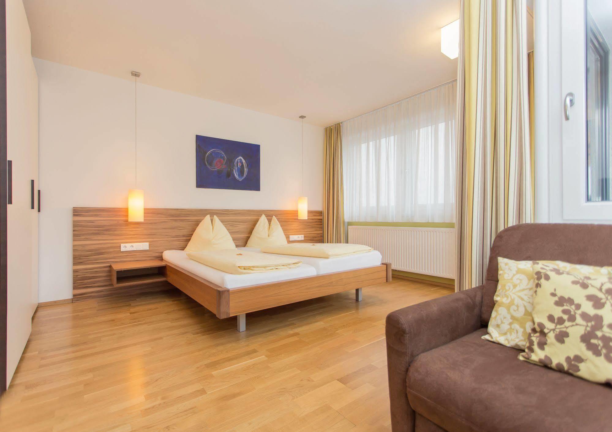 Hotel Bacher Asitzstubn レオガング エクステリア 写真