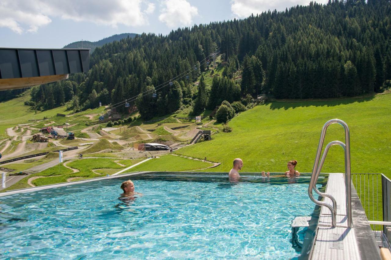Hotel Bacher Asitzstubn レオガング エクステリア 写真